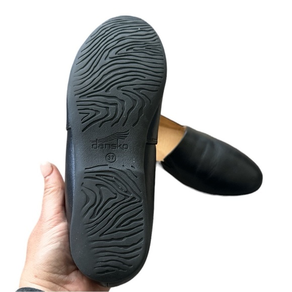 EUC - Dansko Larisa Milled Napa Black Slip on Flat - size 37(6.5-7US) - Picture 5 of 6